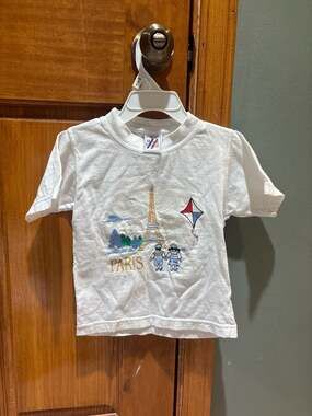 France Estelle Embroidered Paris Eiffel Tower T-Shirt Size 2